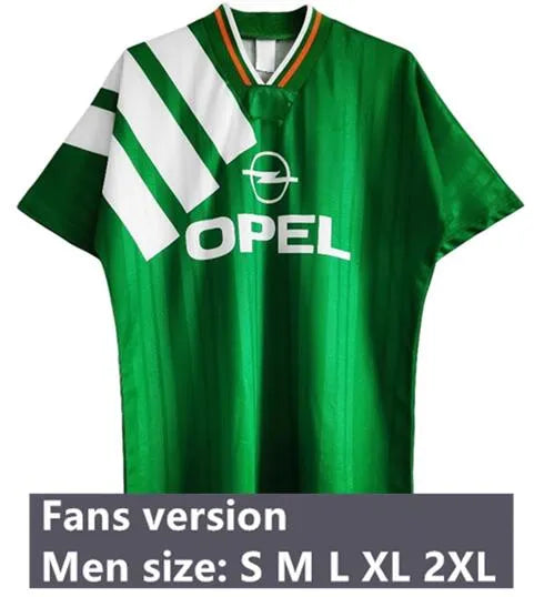 25 26 Irland Heim Grün Fußball Trikotsatz PARROTT... Irland 1992-94 Heim
